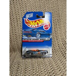 Hot Wheels 1970 Plymouth Barracuda Artistic License Series #732 Die-Cast Car